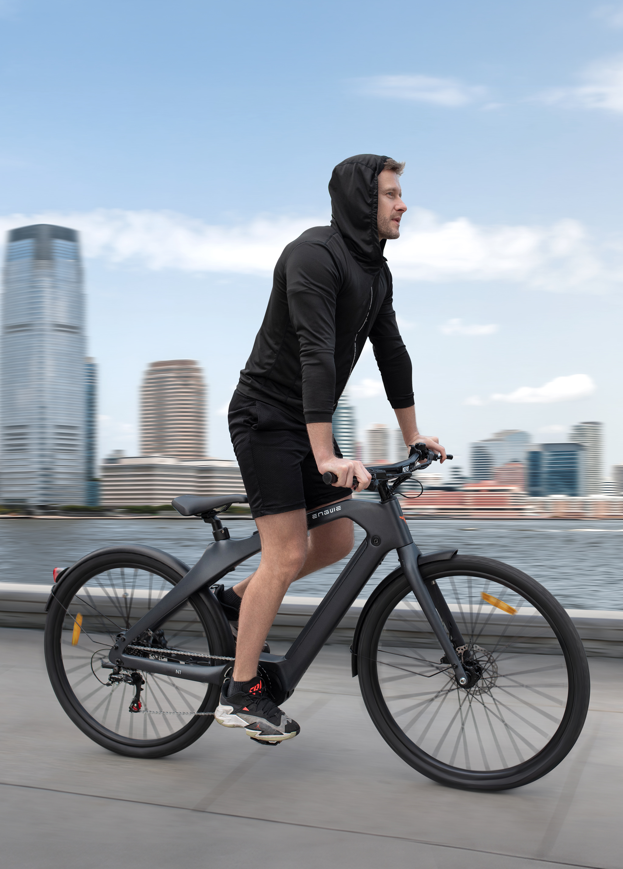 🚲 ENGWE N1 Pro – Grijs - Carbon Elektrische Stadsfiets met 80 Nm Middenmotor, GPS &amp; Smart Lock
