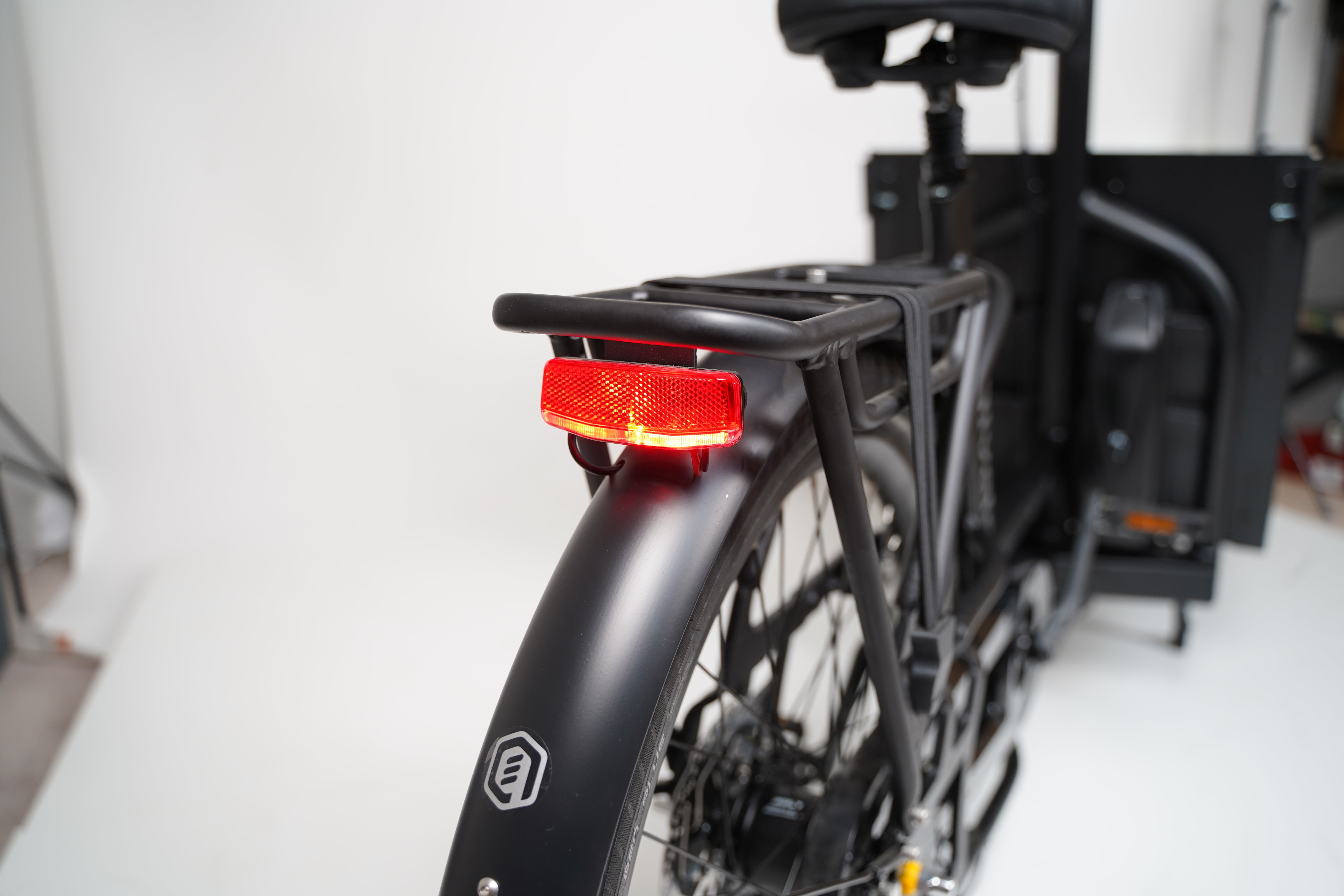 Qivelo - Ananda Twowheel - 614Wh -  Elektrische Bakfiets - Mat Zwart