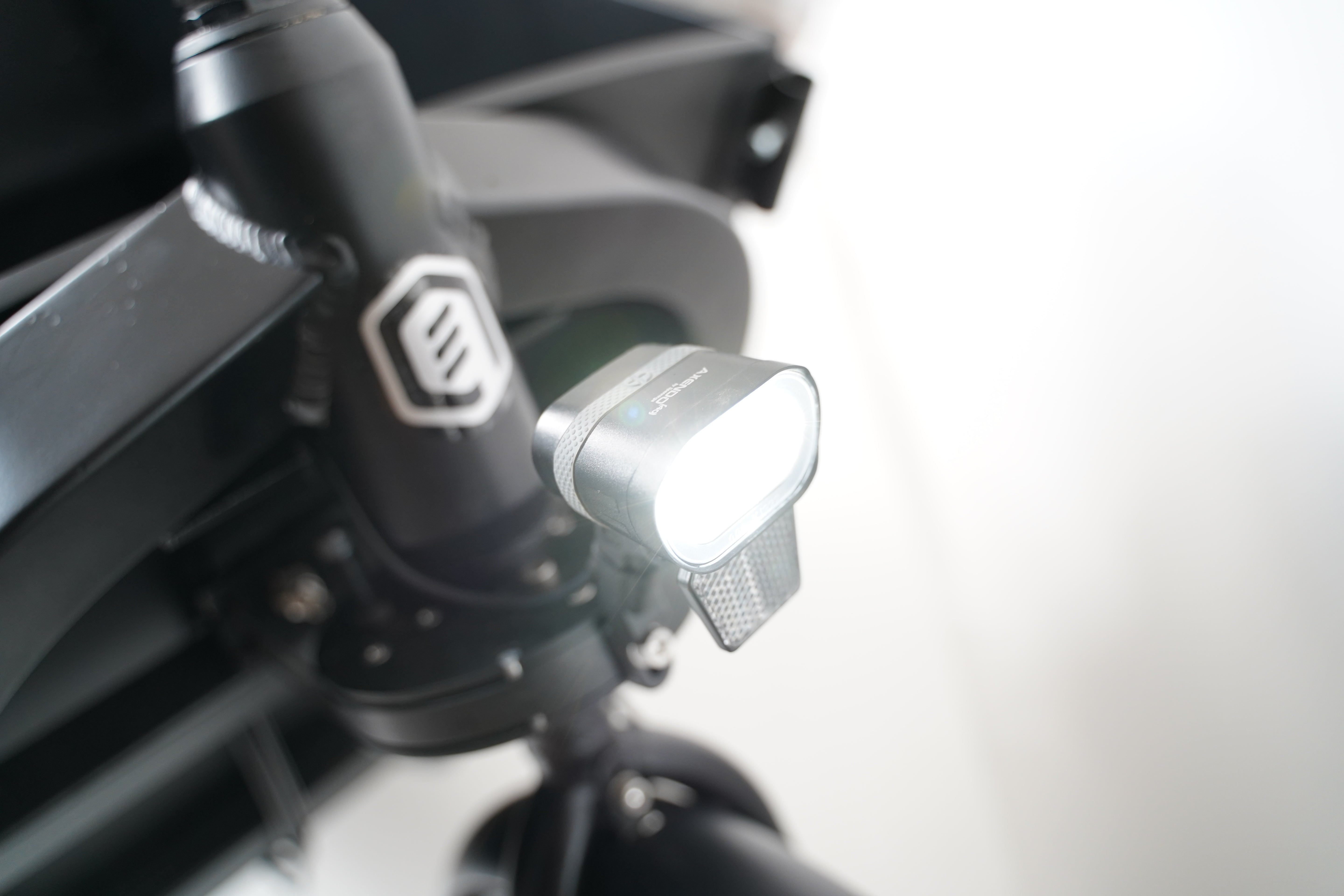 Qivelo - Ananda Twowheel - 614Wh -  Elektrische Bakfiets - Mat Zwart